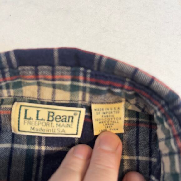 L.L. Bean Flannel Button Down Shirt Men's Large TALL Made in USA Pocket Plaid - Picture 2 of 9